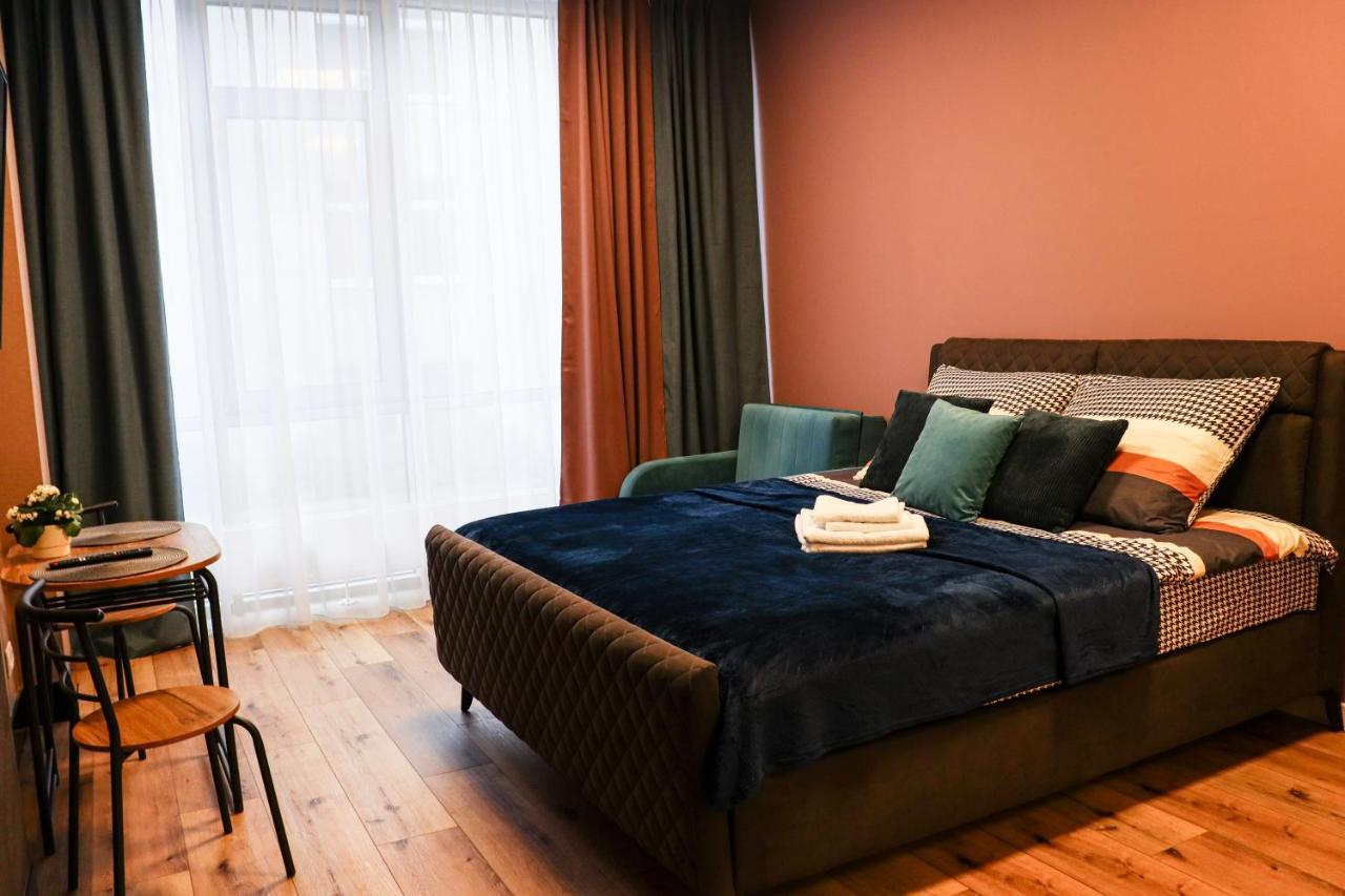 Hotel Apart Warsawa Bagian luar foto
