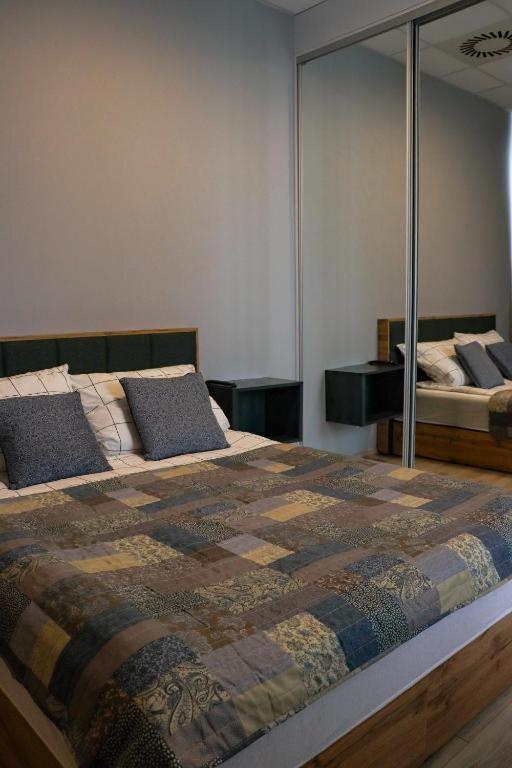 Hotel Apart Warsawa Bagian luar foto