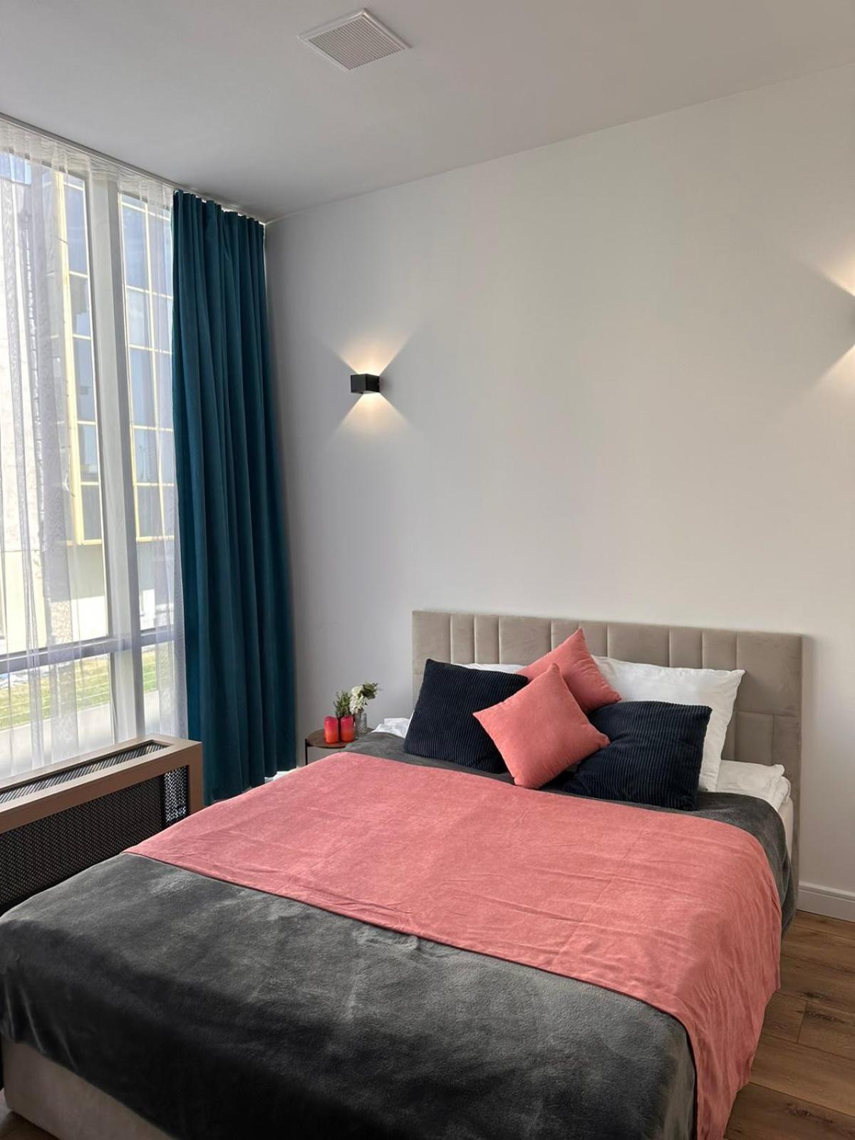 Hotel Apart Warsawa Bagian luar foto