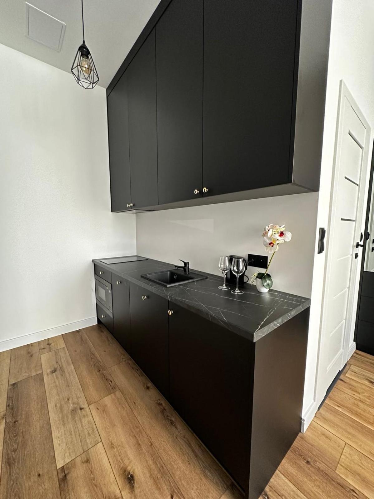 Hotel Apart Warsawa Bagian luar foto